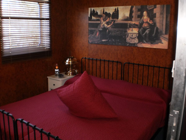 Double cabin 1 bed m/ship Venice Po Mantua